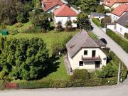 Attraktives Baugrundstück mit sanierungsbedürfigem...