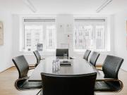 Attraktives Büro im Parkringtower mit Concierge Service...