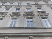 Attraktives Gründerzeit Eckzinshaus mit Ausbaupotenzial...