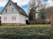 Attraktives Grundstück mit Zweifamilienhaus in bester...
