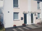 Attraktives Reihenhaus mit Garten und Stellplatz