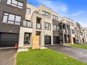 Att/Row/Townhouse Property