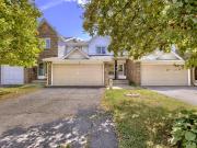 Att/Row/Townhouse Property