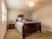 Att/Row/Townhouse Property