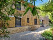 Atypique ancien hangar à tabac rénové dans bel...