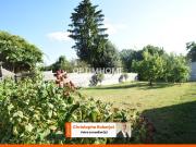 Atypique Maison de ville et ses dépendances sur 1140 m2...