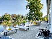 Au bord de la rivière maison familiale entièrement rénovée