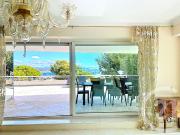 Au cœur de l'iconique Marina Baie des Anges, classé...