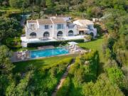 Au calme, 2kms du centre de Saint Tropez et de Pampelonne