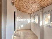 Au dernier étage, Appartement 2 pièces avec loggia