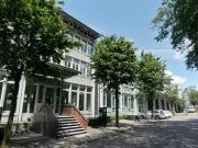 Auf der Suche nach einem neuen Firmenstandort? Büro und... Auf der Suche nach einem neuen Firmenstandort? Büro und...