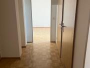 Auffallend exzellente Dachgeschoßwohnung nähe KF Uni zu...