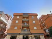 AURELIA TRILOCALE CON BALCONE E TERRAZZO