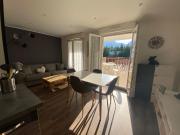 AURON TRES BEAU 2 PIECES PROCHE CENTRE