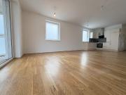 Ausgezeichnete 3 Zimmer Wohnung mit Terrasse und kleinem...