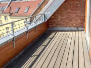 Außergewöhnliche Dachgeschoss Wohnung mit Fahrstuhl