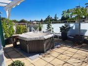 AUßERGEWÖHNLICHE DACHGESCHOSSWOHNUNG mit XL Terrasse und...