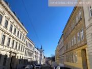 Außergewöhnliche Kombination aus Wohnraum und Atelier...