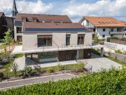 Außergewöhnliche Neubauvilla in Gletterens Los D