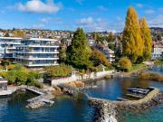 Außergewöhnliche Wohnung am Ufer des Genfer Sees