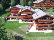 Außergewöhnliche Wohnung mit privatem Innenpool und 3...