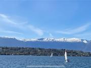 Außergewöhnliche zeitgenössische Villa mit Seeblick
