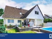 Außergewöhnliches Zweifamilienhaus im begehrten Klein...