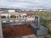 Aussichtsplattform mit Blick über Wien: Dachterrassen...