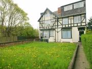 Austhorpe Road, Cross Gates LS15, 2 bed flat to rent,...