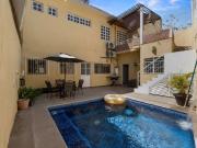 Casa estilo Mexicano en venta en la Cruz de Huanacaxtle...