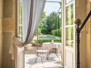 Magnifique mas de village proche d'Uzès