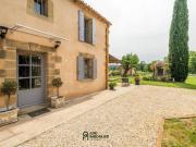 Authentique maison en pierre avec piscine naturelle dans...