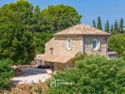 Authentique Mas de 170 m² avec appartement de 50 m², sur...