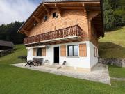 Authentisches Chalet, das geschmackvoll renoviert wurde,...