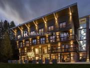 Aux pieds des pistes et centre ville 1080m² Péone Valberg