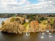 AUX PORTES DE NANTES Propriété unique face à l'Erdre