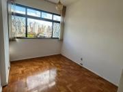 Av Afonso Pena apartamento Feminino