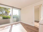 Av. Américo Vespucio 1 Est /1 Bod