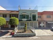 Av. Circunvalación Ote. 135: Amplitud y Confort en...