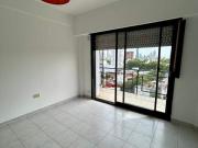 Av. CORDOBA al 4800. Alquiler de gran Monoambiente con...