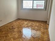 AV CORRIENTES Y AYACUCHO