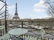 AV. DE NEW YORK LOCATION MEUBLÉE VUE TOUR EIFFEL