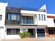 Av. Francisco I. Madero 520, Barrio de la Purísima,...