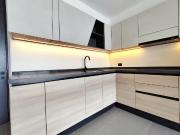 Av. Las Condes 10800 2 Est /1 Bod [3167 6]