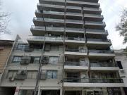 Av. Pellegrini y Alem Hermoso moanombiente con patio