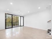 AVAILABLE 17/12/25! Near new 3 beds Just 6k to Enoggera...