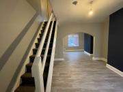 Available 3 Bedroom Family House At Norfolk St !