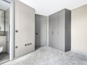 Available from 20/11/2025 3 Bed Apartment, Unfurnished