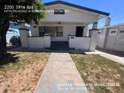 AVAILABLE NOW! 1700sf House+ 3BR / 2BA home in central...
