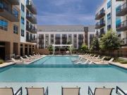 AVE Austin North Lamar C1